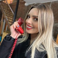 Faloon pun buka-bukaan mengenai penghasilan yang didapatkan. Ia pun dengan bangga mengaku telah mendapat minimal £ 8.330 (Rp 169 jutaan) dalam beberapa minggu saja. Foto: Instagram Faloon Larraguibel