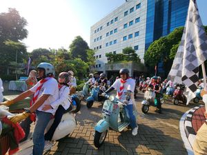 Komunitas Vespa-Motor Listrik Ikut Fun Riding Festival LIKE, Bawa Misi Ini