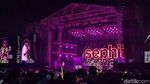 Potret Kemeriahan Konser Sheila On 7 Tunggu Aku Di Makassar