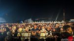 Potret Kemeriahan Konser Sheila On 7 Tunggu Aku Di Makassar
