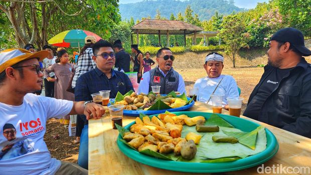 M Jamaludin Yusuf atau yang akrab disapa Dedi Mulyadi KW asal Sukabumi