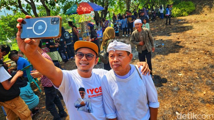 M Jamaludin Yusuf atau yang akrab disapa Dedi Mulyadi KW asal Sukabumi