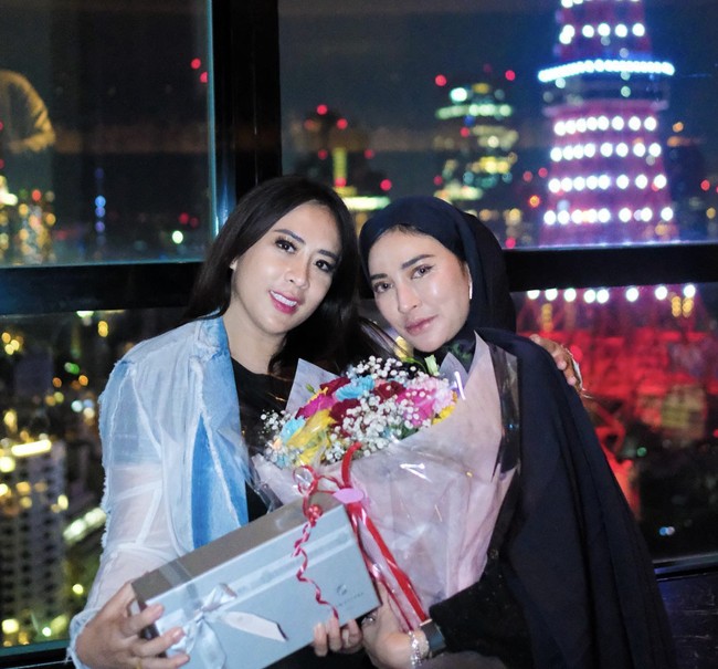 Sejak pernyataan ini dibuat, saya menyatakan mengundurkan diri dari Brand MS Glow, tulisnya dalam surat yang ditandatangani Jumat (9/8/2024) yang diunggahnya di Instagram. Foto: dok. Instagram @shandypurnamasari