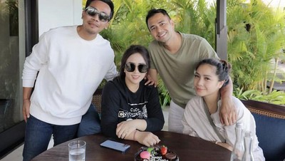 Momen Akrab Maharani Kemala Makan Bareng Ivan Gunawan dan Raffi Ahmad