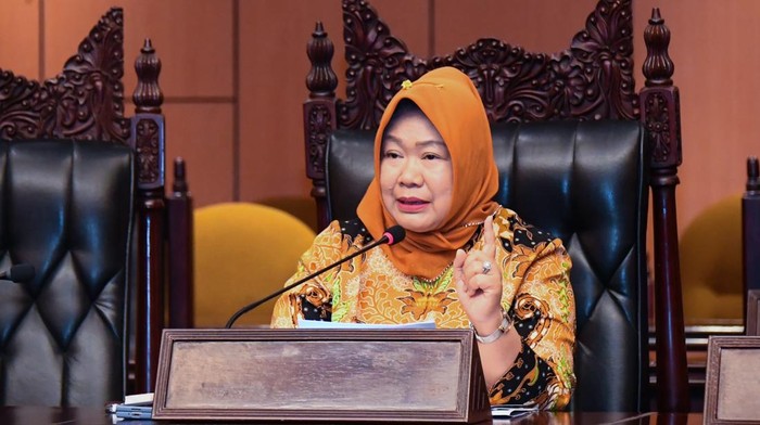 Plt. Sesjen MPR Siti Fauziah