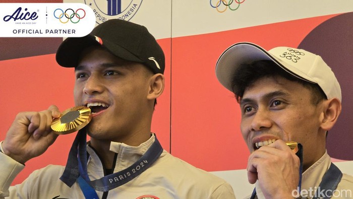Rizki Juniansyah, Veddriq Leonardo Logo Aice