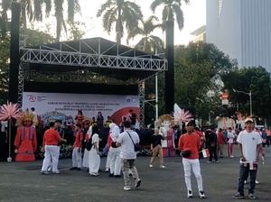 Suasana Jelang Kirab Bendera Pusaka dan Teks Proklamasi di Monas