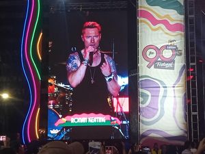Ronan Keating Bikin Penonton The 90s Festival Histeris