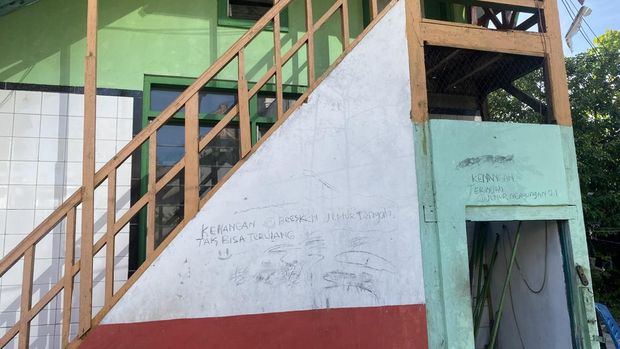 Tulisan kenangan di Jemur Gayungan