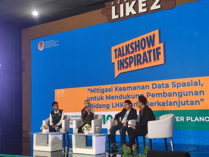 Xaviera Putri di Festival LIKE 2