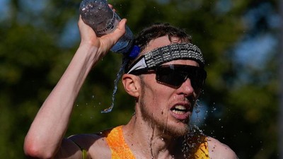 Penampakan Cooling Headband, Tren Marathon Terbaru di Olimpiade Paris 2024