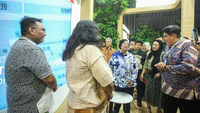 Booth Pertamina Festival LIKE 2