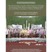 Dari foto yang dibagikan juga terlihat Erina dan Kaesang yang berganti pakaian mengenakan kebaya kuning. Penampilannya pun tak kalah menawan dari sebelumnya. Foto: Instagram/@erinagudono