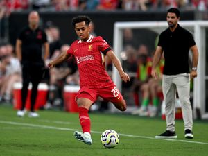 Liverpool Belum Belanja, Jual Pemain Potensial, Ditolak Gebetan