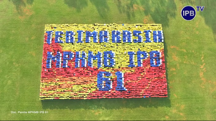 IPB University kembali pecahkan rekor dunia untuk 3D formasi mahasiswa barunya.