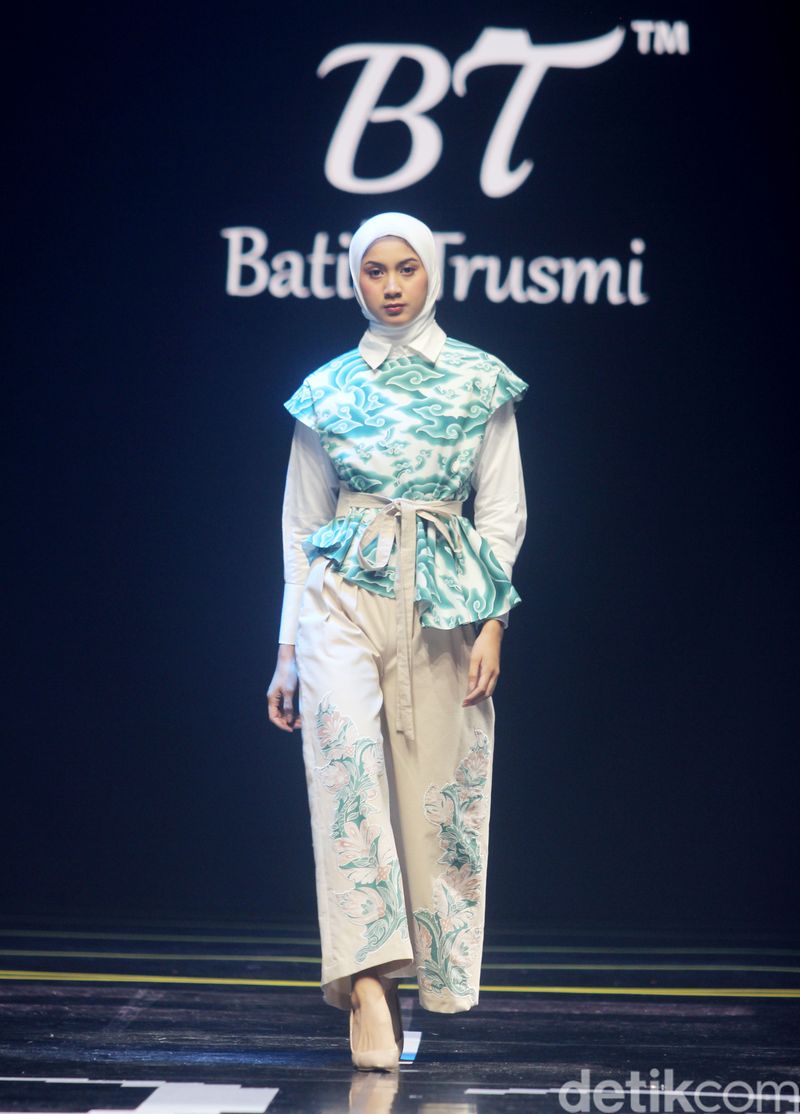 Koleksi Kolaborasi APR di Muffest+ IN2MF Indonesia International Modes Fashion Festival 2024