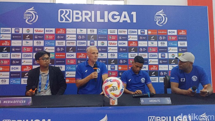 Pelatih Arema FC, Joel Corneli