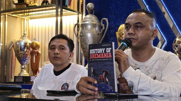 Peluncuran buku History Of Aremania