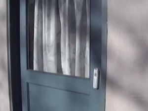 Islam Anjurkan Pintu Rumah Ditutup Menjelang Maghrib, Ini Alasannya