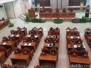 Pemkab Buleleng Tetapkan Pendapatan Daerah Meningkat Rp 304,45 Miliar