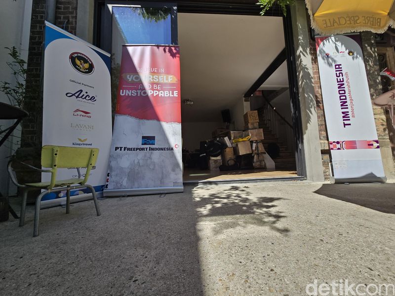 Rumah Garuda di Paris
