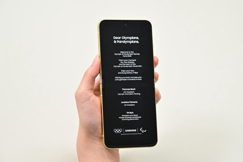 Samsung Galaxy Z Flip 6 Edisi Olimpiade Paris 2024