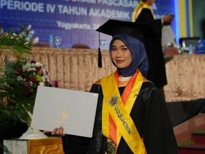 Agnes Buktikan Bisa Raih Cum Laude dengan IPK 3,97 Meski Kuliah S2 Sambil Bisnis