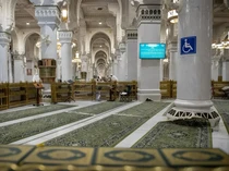 Masjidil Haram Sediakan 6 Area Salat Khusus Penyandang Disabilitas