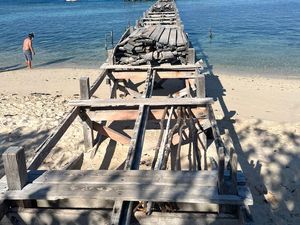 Pungli Bikin Dermaga Pulau Kanawa Dibongkar Pemilik