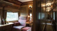 Eastern & Oriental Express, Kereta Api Belmond. Perusahaan kereta api mewah ini telah meluncurkan dua perjalanan musiman pulang pergi dari Singapura yang memperlihatkan lanskap negara tetangga, Malaysia (Foto: CNN)