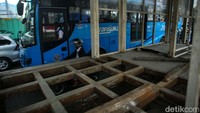 JPO tersebut juga sudah tidak berfungsi sejak tahun 2022.