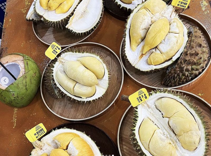 Gegara Dimakan Artis Ini, Warga China Serbu Durian Malaysia