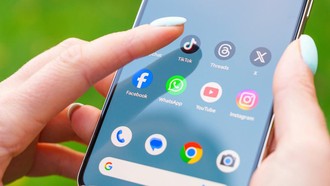 Awas 'Brain Rot'! Begini Perubahan pada Otak Kalau Sering Nonton TikTok-Reels