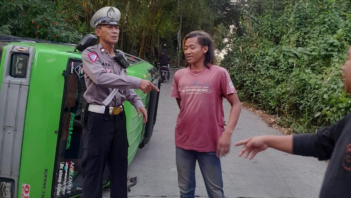 Kecelakaan angkot di Bogor