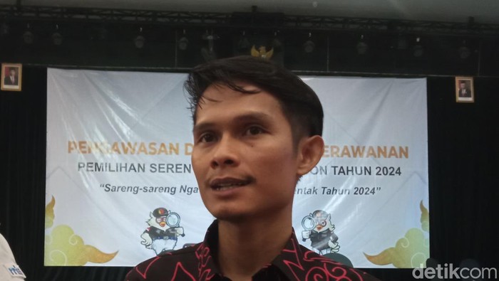 Komisioner Bawaslu Kota Cirebon, Nurul Fajri.