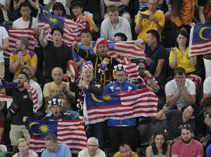 Demi Nonton Piala AFF, Suporter Malaysia Rampok-Bunuh Perempuan