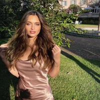 Mia Le Roux telah hidup dengan pendengaran yang tidak sempurna sejak usia satu tahun. Karena itu, ia bertekad untuk menginspirasi anak-anak muda bahwa kekurangan tidak menjadi halangan untuk berprestasi Foto: Instagram @mialerouxx