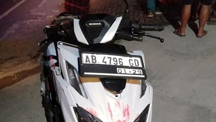 Motor jenis matic yang terlibat kecelakaan tunggal di Jalan Parangtritis Km.25, Grogol X, Parangtritis, Kretek Bantul.