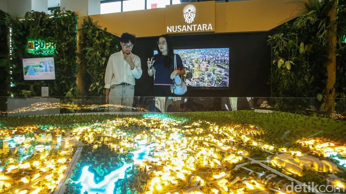 Menyemarakkan HUT ke-79 RI, Kemensetneg menyelenggarakan Pameran Bersama Arsip Kepresidenan yang bertema 'Mari Kemari ke Nusantara' di Taman Ismail Marzuki (TIM), Jakarta, pada 8-20 Agustus 2024.
