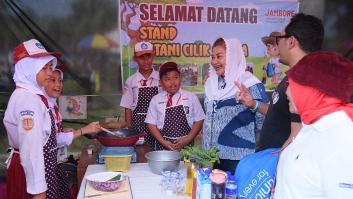 Pelajar Semarang Pamer Hasil Kreasi Urban Farming