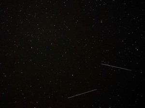 10 Fenomena Astronomi November 2024, Ada 2 Momen Puncak Hujan Meteor!