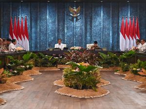 Pernyataan Lengkap Jokowi Saat Pimpin Sidang Kabinet Perdana di IKN