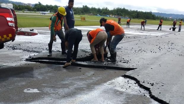 Runway Bandara DEO Sorong Papua Sempat Rusak, Begini Kronologinya