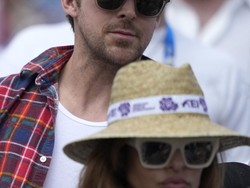 7 Potret Langka Eva Mendes Bersama Ryan Gosling, Nonton Olimpiade Bareng Anak