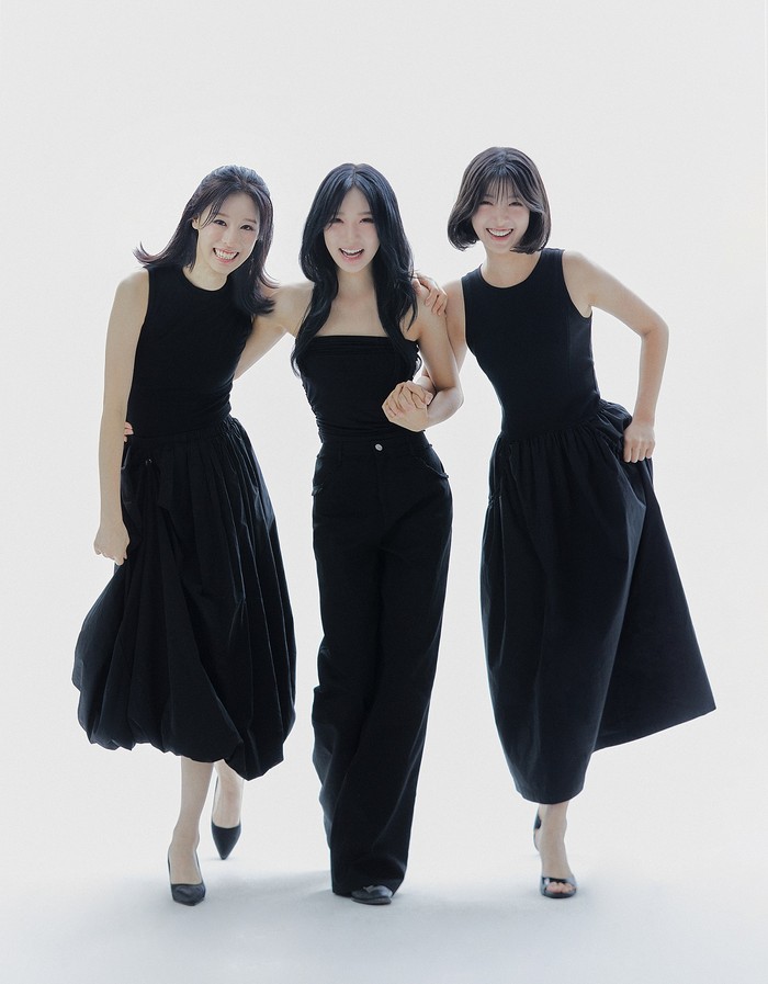 Saena, Sio, Aran Mantan member FIFTY FIFTY: Saena, Sio, Aran gabung manajemen IOK Company.