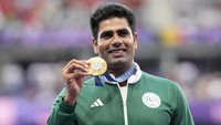Pencapaian Arshad Nadeem ini lantas menjadi sebuah prestasi luar biasa untuk negaranya. Pasalnya, Pakistan terakhir kali mendapat medali di Olimpiade pada tahun 1992 dan terakhir kali meraih emas di tahun 1984. (AP Photo/Bernat Armangue)  