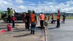 Runway Sempat Rusak, Bandara Domine Eduard Osok Kembali Normal