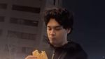 Serunya Mikha Angelo Saat Makan Bareng Gregoria Mariska dan Keluarga