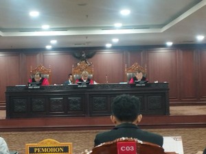 Adik Almas Ubah Gugatan di MK soal Syarat Usia Cagub, Kini Mirip Putusan MA