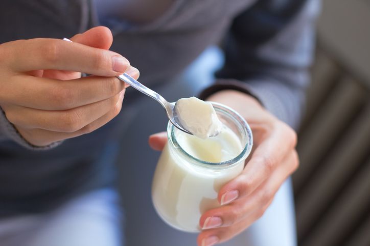 5 Bahan Dapur yang Ampuh Atasi Lidah Terbakar Gegara Makanan Panas